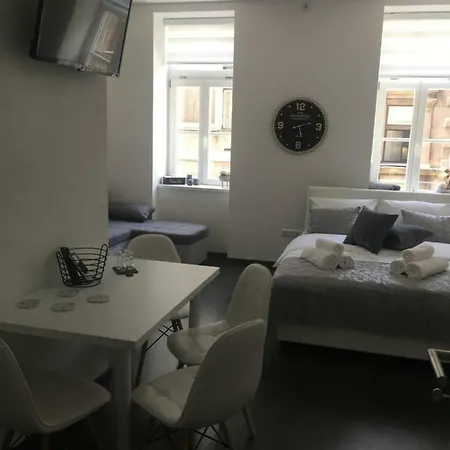 Daire Antwerp Appartments *