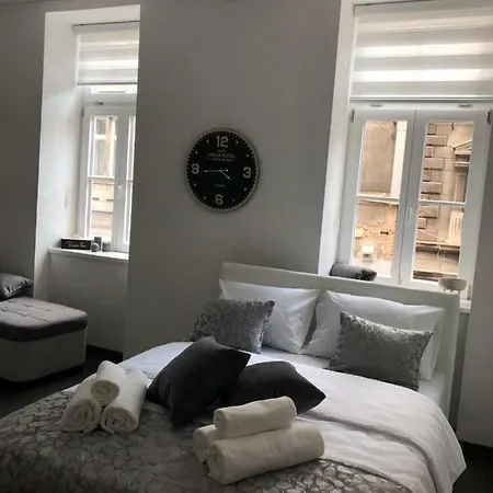 Antwerp Appartments Daire *